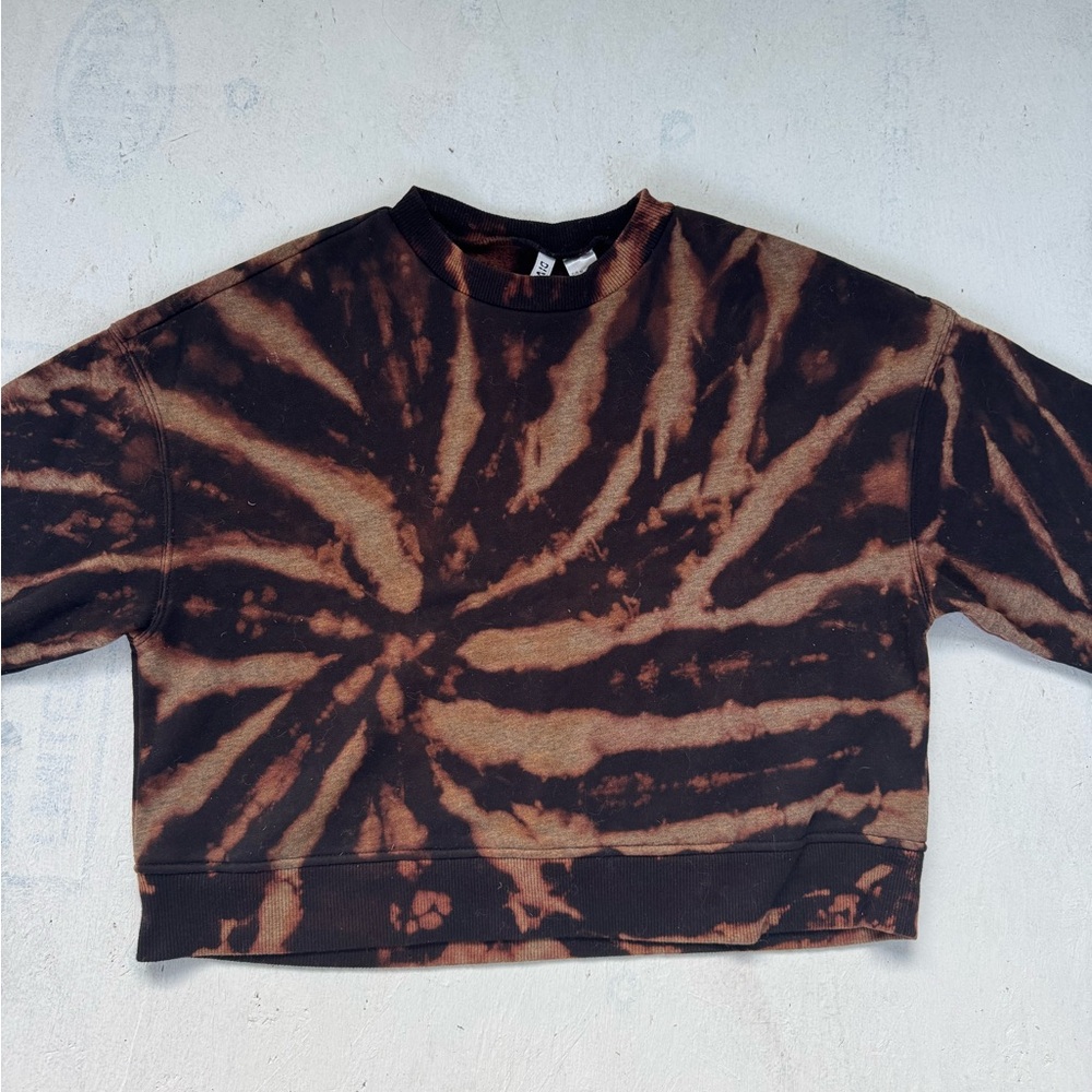 Tie-Dye Cropped Sweatshirt